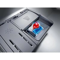 Встраиваемая посудомоечная машина Bosch Serie 2 SMV24AX04E
