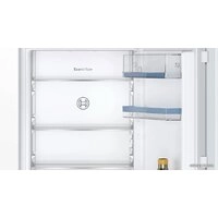 Холодильник Bosch Serie 4 KIN86VFE0