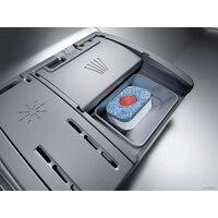 Встраиваемая посудомоечная машина Bosch Serie 4 SMV46KX55E