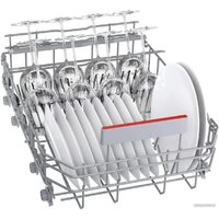 Встраиваемая посудомоечная машина Bosch Serie 4 SPV4HMX49E