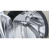 Стиральная машина Bosch Serie 4 WGA2440XME