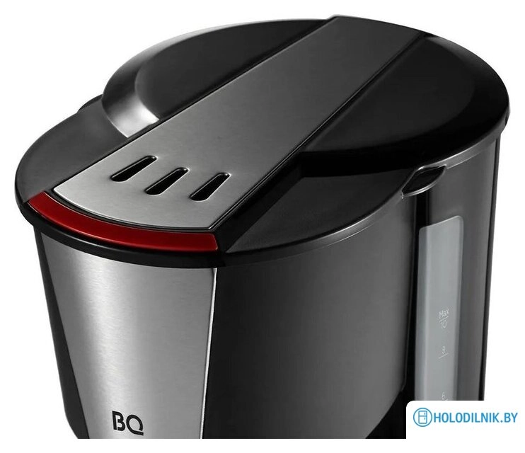 Кофеварка BQ CM1008 (красный/черный)