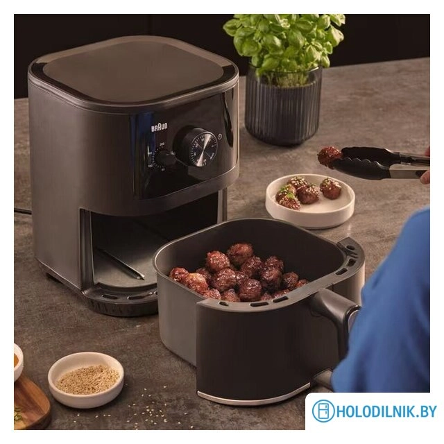 Аэрогриль (аэрофритюрница) Braun MultiFry 3 HF 3000 IBK