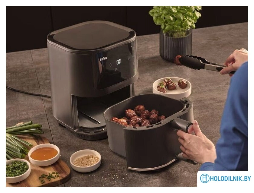 Аэрогриль (аэрофритюрница) Braun MultiFry 3 HF 3030