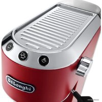 Рожковая кофеварка DeLonghi Dedica EC 685.R