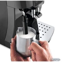 Кофемашина DeLonghi Magnifica Start ECAM 220.22 GB