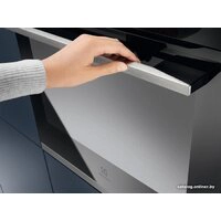 Электрический духовой шкаф Electrolux AssistedCooking SENSE 800 KOEBP39WX