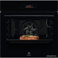 Электрический духовой шкаф Electrolux AssistedCooking SENSE 800 KOEBP39WZ