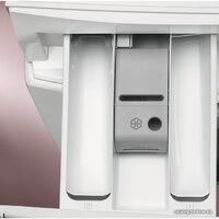 Стирально-сушильная машина Electrolux DelicateCare 900 EW9W161BC
