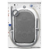 Стирально-сушильная машина Electrolux DelicateCare 900 EW9WN249BE