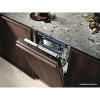 Встраиваемая посудомоечная машина Electrolux EEM43211L