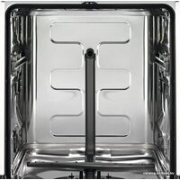 Встраиваемая посудомоечная машина Electrolux EEQ47210L