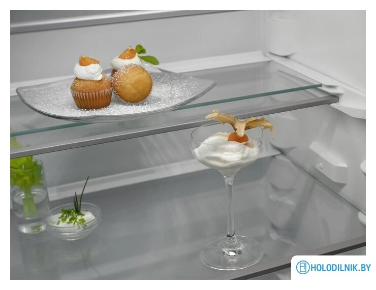 Холодильник Electrolux ENP7TD75S