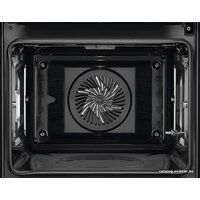 Электрический духовой шкаф Electrolux EOB7S31V