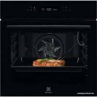 Электрический духовой шкаф Electrolux EOE7P31Z
