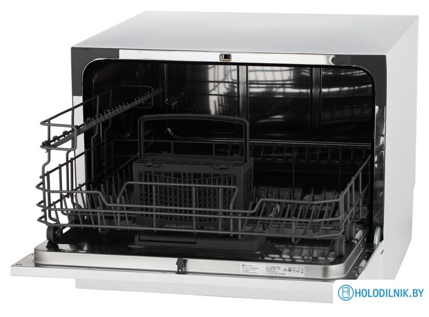 Настольная посудомоечная машина Electrolux ESF2400OW