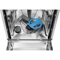 Отдельностоящая посудомоечная машина Electrolux ESS43210SX