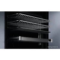 Электрический духовой шкаф Electrolux KOAAS31CX