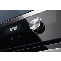 Электрический духовой шкаф Electrolux KODEH70X
