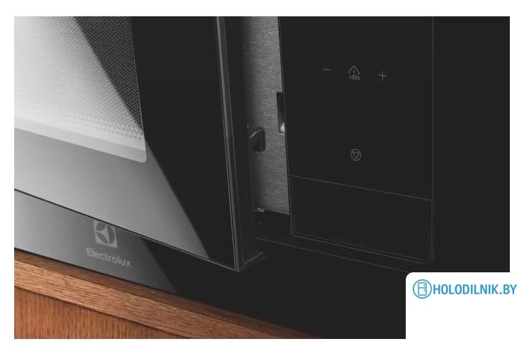 Микроволновая печь Electrolux LMS4253TBK