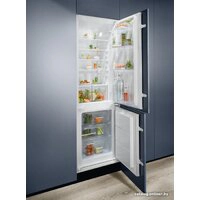 Холодильник Electrolux LNS5LE18S
