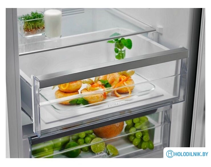 Холодильник Electrolux MultiSpace 800 LNT7ME36K2