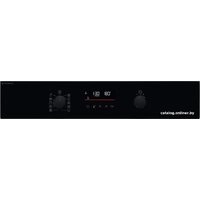 Электрический духовой шкаф Electrolux SteamBake 600 EOD6P77WZ