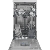 Отдельностоящая посудомоечная машина Hotpoint HFS 1C57