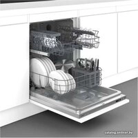 Встраиваемая посудомоечная машина Hotpoint HI 4D66