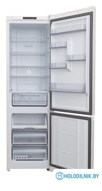 Холодильник Hotpoint HT 5200 C AB