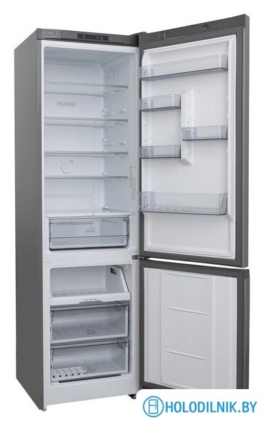 Холодильник Hotpoint HT 5200 C MX