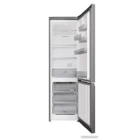 Холодильник Hotpoint HT 5200 MX