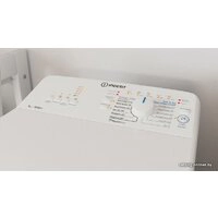 Стиральная машина с вертикальной загрузкой Indesit BTW L50300 PL/N
