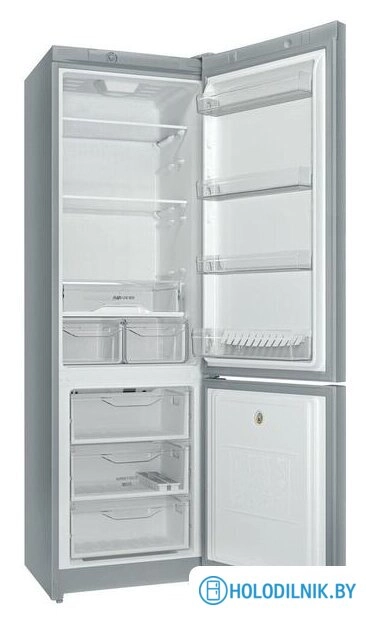 Холодильник Indesit DS 4200 SB