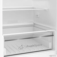 Холодильник Indesit IBH 20