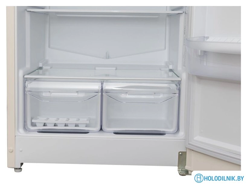 Холодильник Indesit TIA 14 E