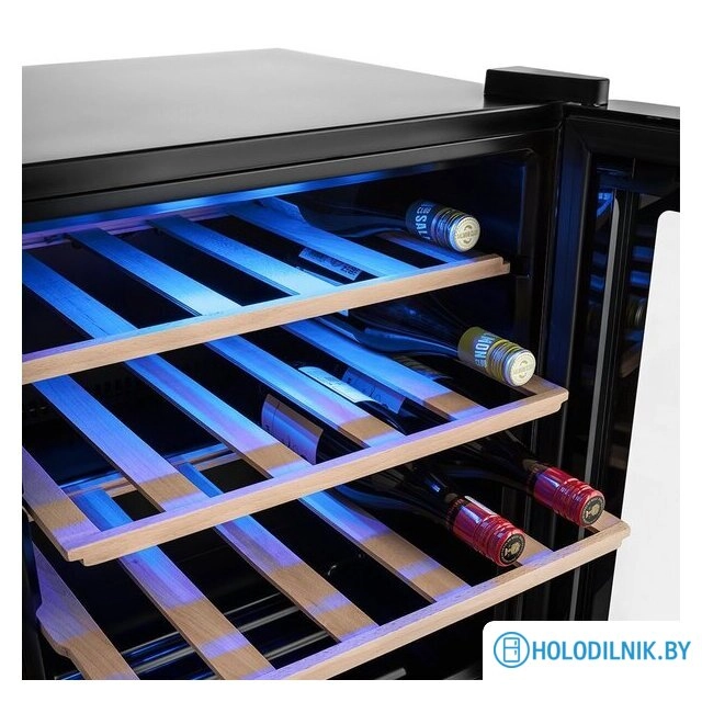 Винный шкаф Kitfort KT-2420