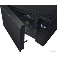 Микроволновая печь LG MS2032GAS