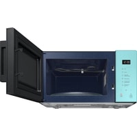 Микроволновая печь Samsung MG23T5018AN/BW