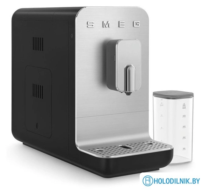 Кофемашина Smeg BCC13BLMEU