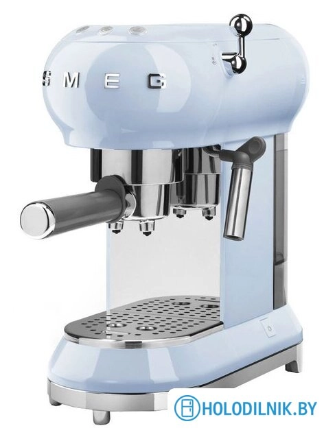 Рожковая кофеварка Smeg ECF01PBEU