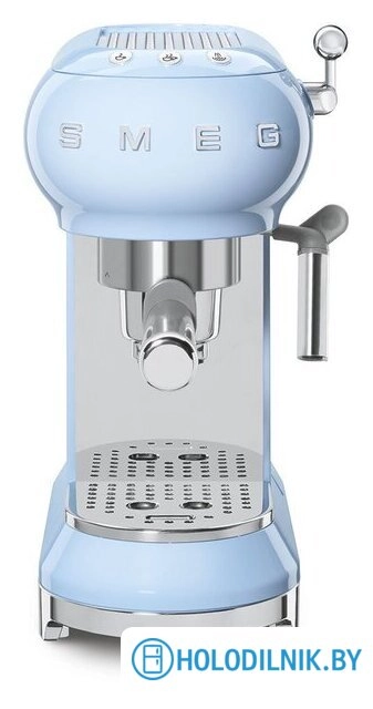Рожковая кофеварка Smeg ECF01PBEU