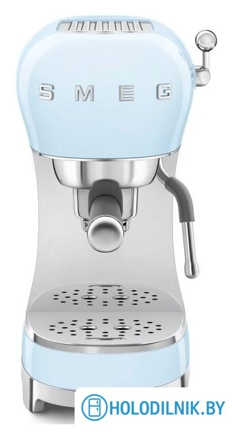 Рожковая кофеварка Smeg ECF02PBEU