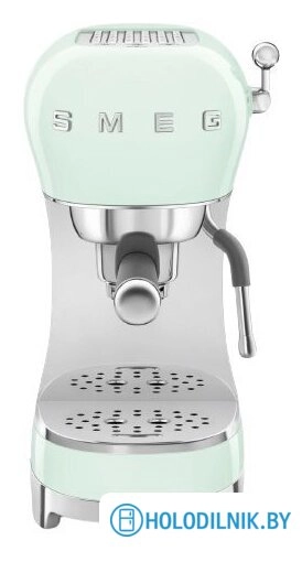 Рожковая кофеварка Smeg ECF02PGEU