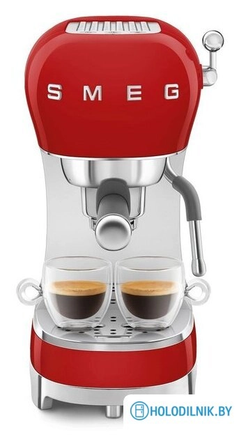 Рожковая кофеварка Smeg ECF02RDEU
