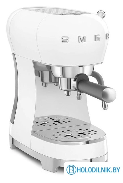 Рожковая кофеварка Smeg ECF02WHEU