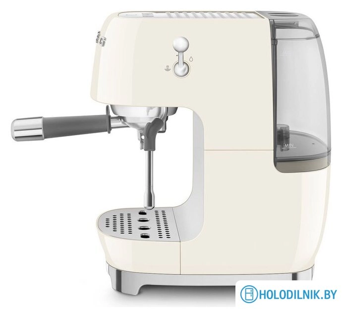 Рожковая кофеварка Smeg ECF03CREU