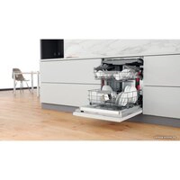 Встраиваемая посудомоечная машина Whirlpool WIS 7020 PEF